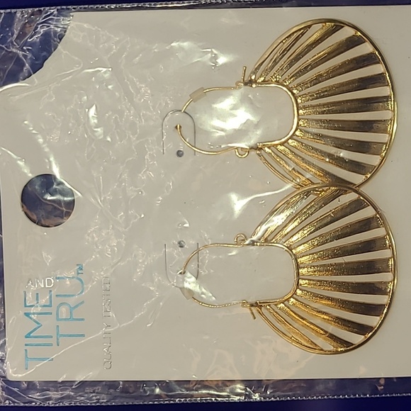 Gold tone dangle earrings , time and true bro - Picture 1 of 4